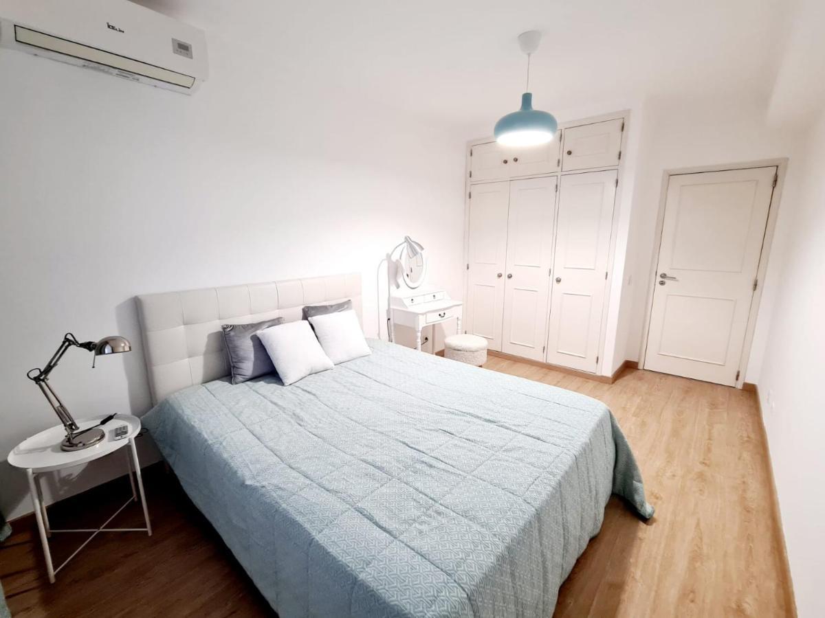 Central And New Fancy 2 Bedroom Apart.W/ 2 Wc 파로 외부 사진